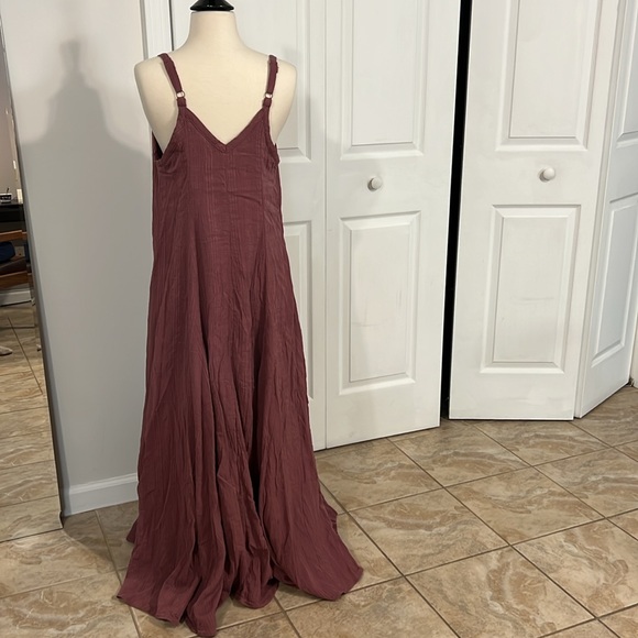 Torrid Elegant Mauve Maxi Dress - Picture 4 of 7